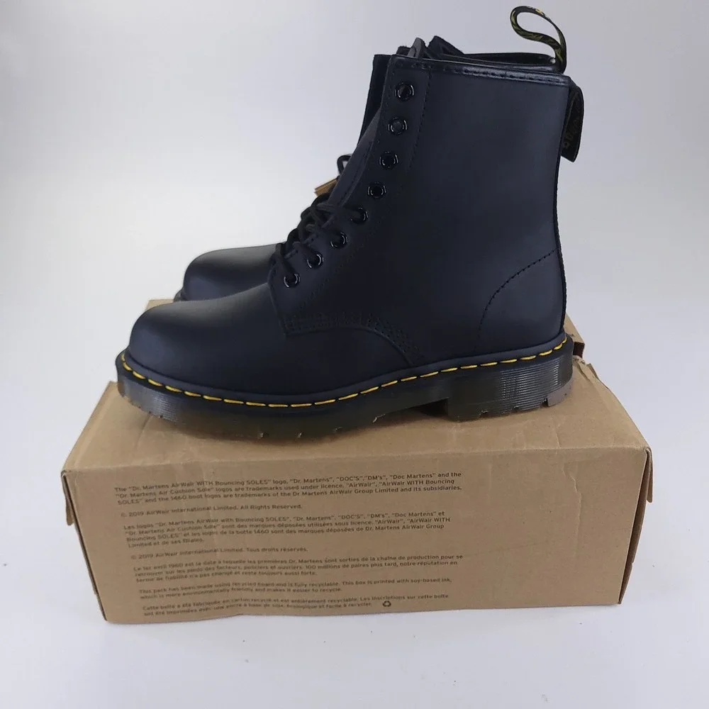 Dr. Martens Work Boots Mens 8 Womens 9 Black  1460 SR Slip Resistant Leather NIB Dr. Martens Work Boots Mens 8 Womens 9 Black 1460 SR Slip  main image 2